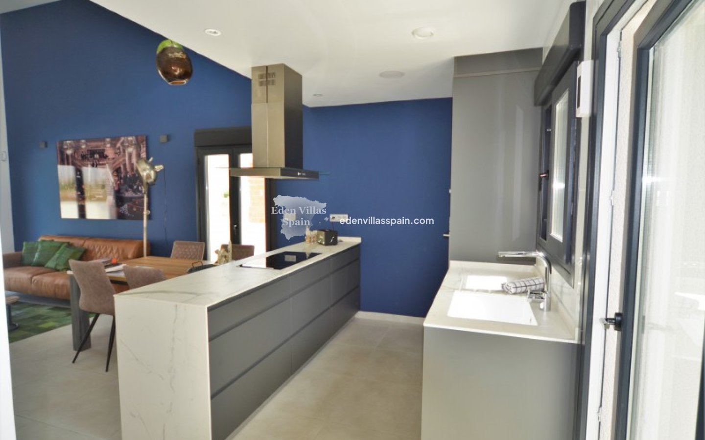 Neubau - Reiheneinfamilienhaus - Daya Nueva