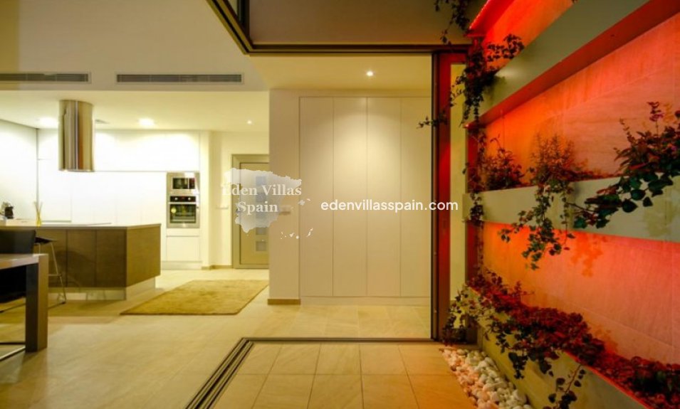 New Construction - Brand New Villa - Benijofar