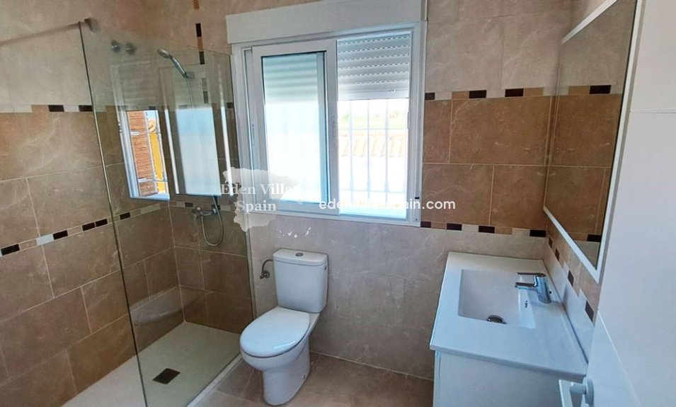 New Construction - Brand New Villa - Catral