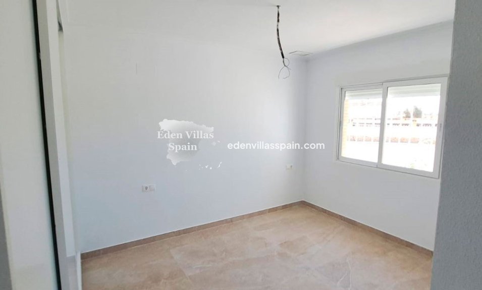 New Construction - Brand New Villa - Catral