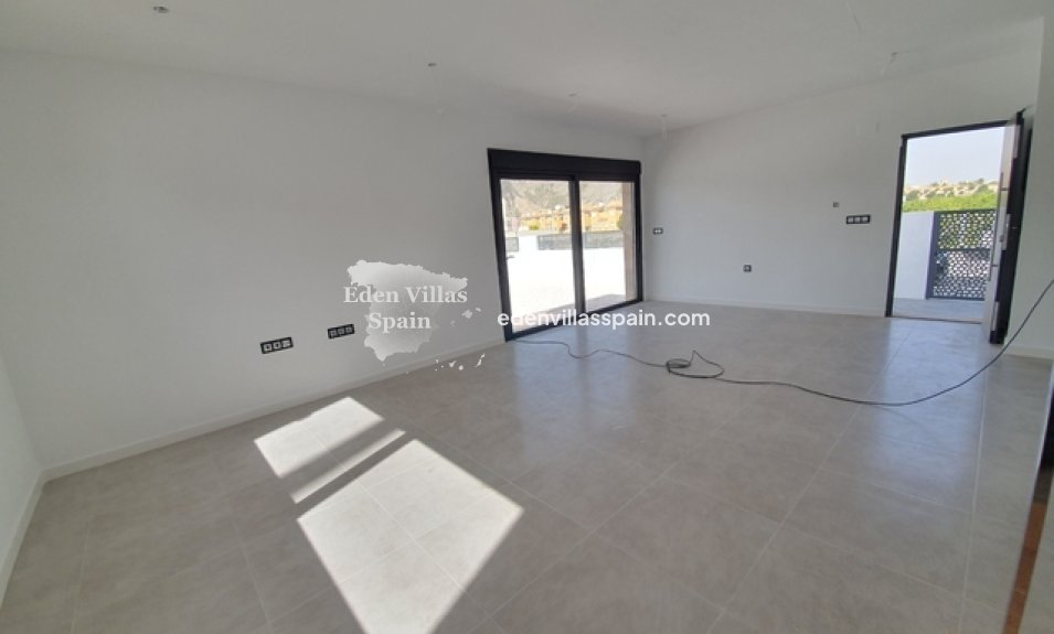 New Construction - Brand New Villa - Costa Blanca