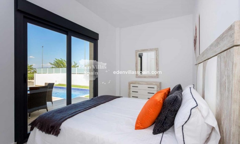 New Construction - Brand New Villa - Daya Nueva