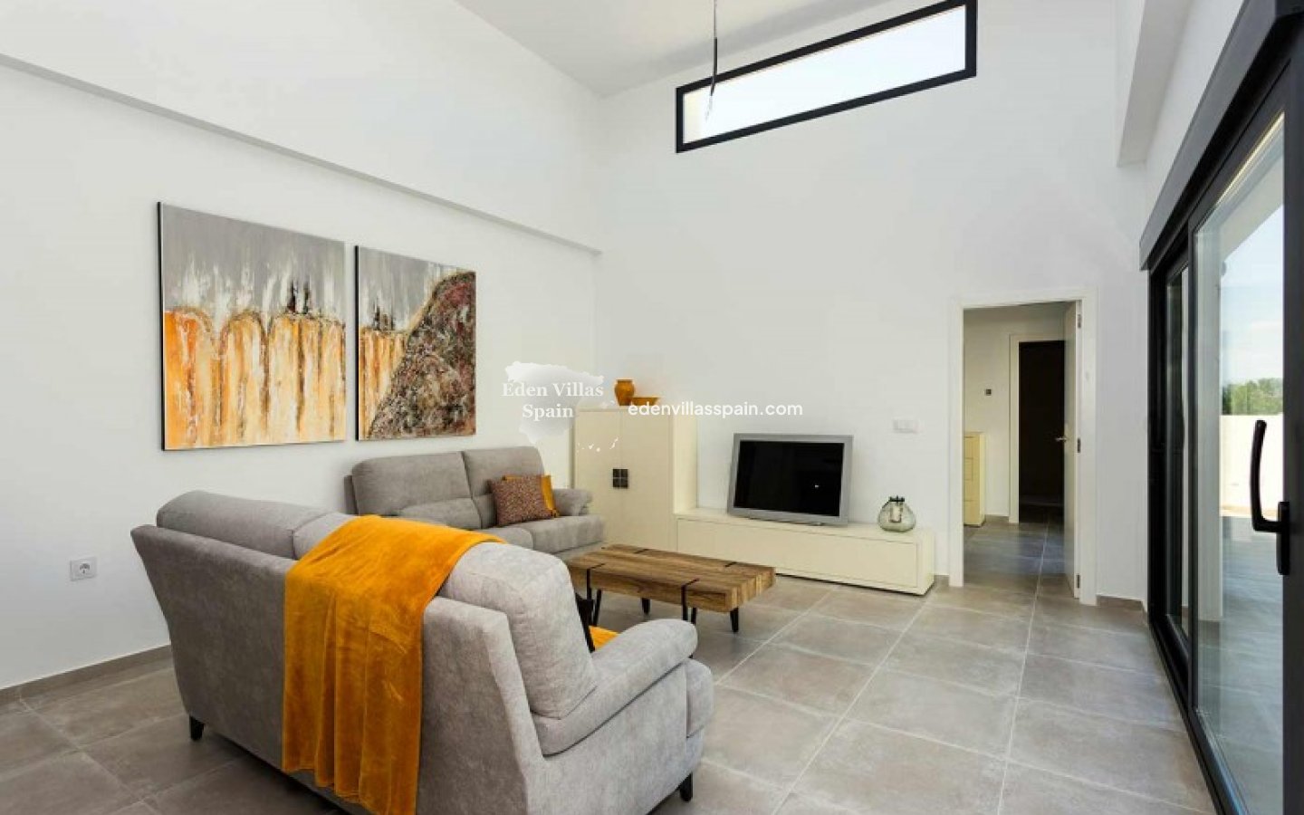 New Construction - Brand New Villa - Daya Nueva