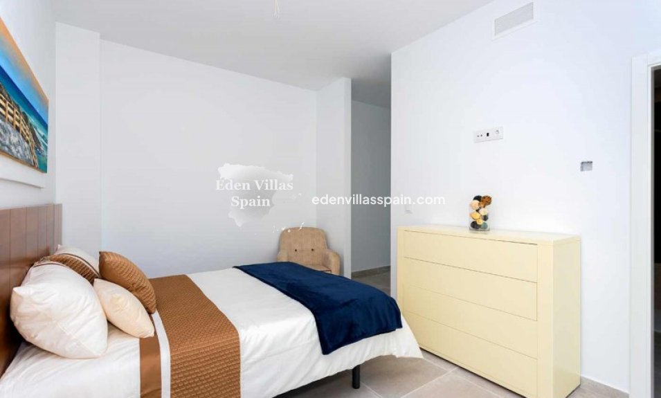 New Construction - Brand New Villa - Daya Nueva