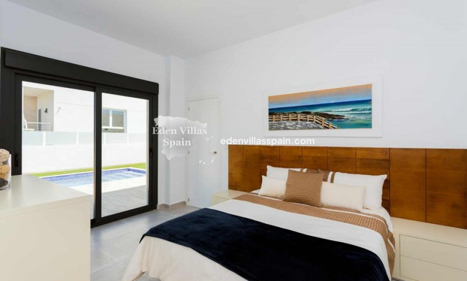 New Construction - Brand New Villa - Daya Nueva