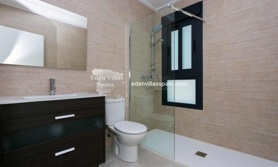 New Construction - Brand New Villa - Daya Nueva