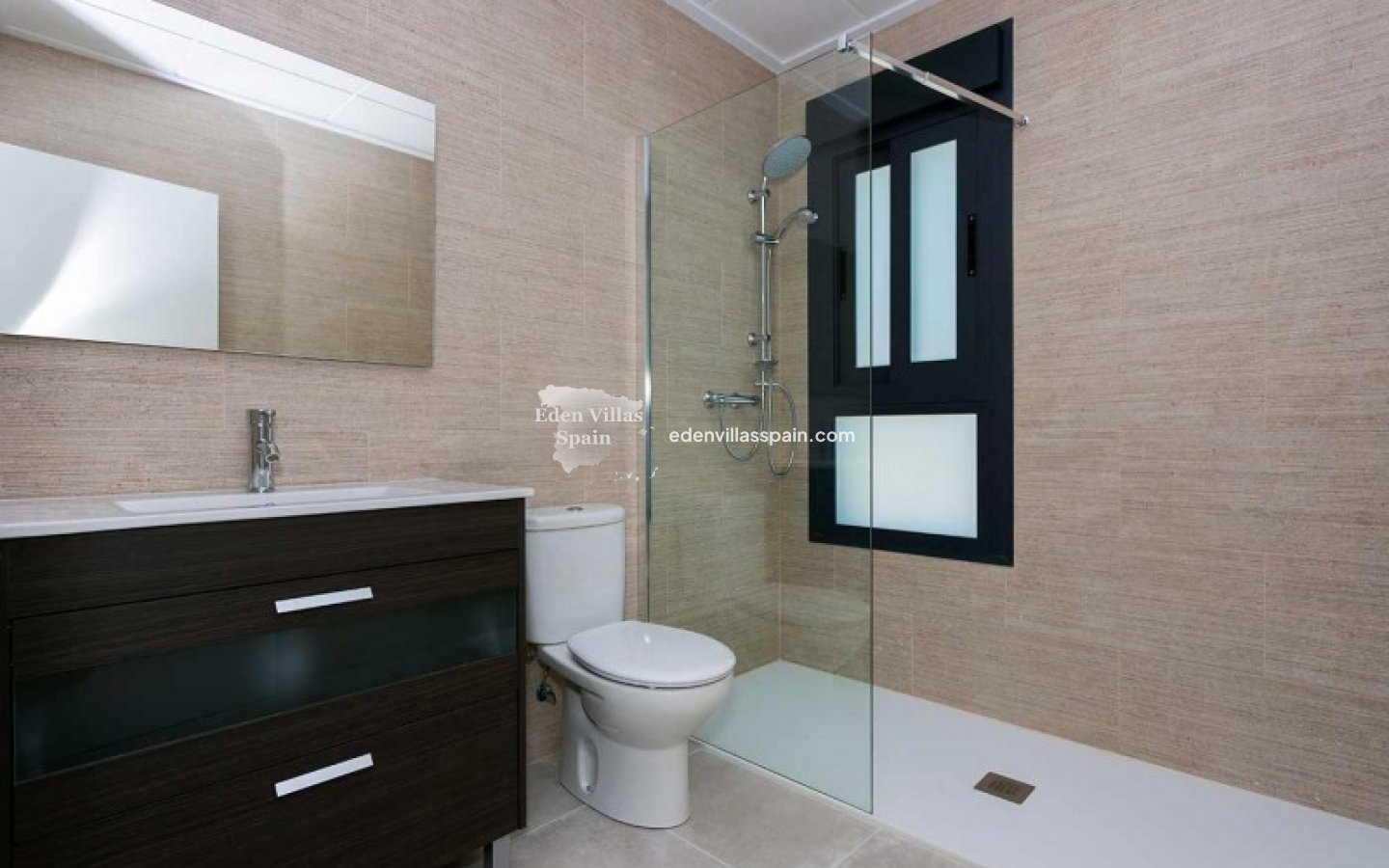New Construction - Brand New Villa - Daya Nueva