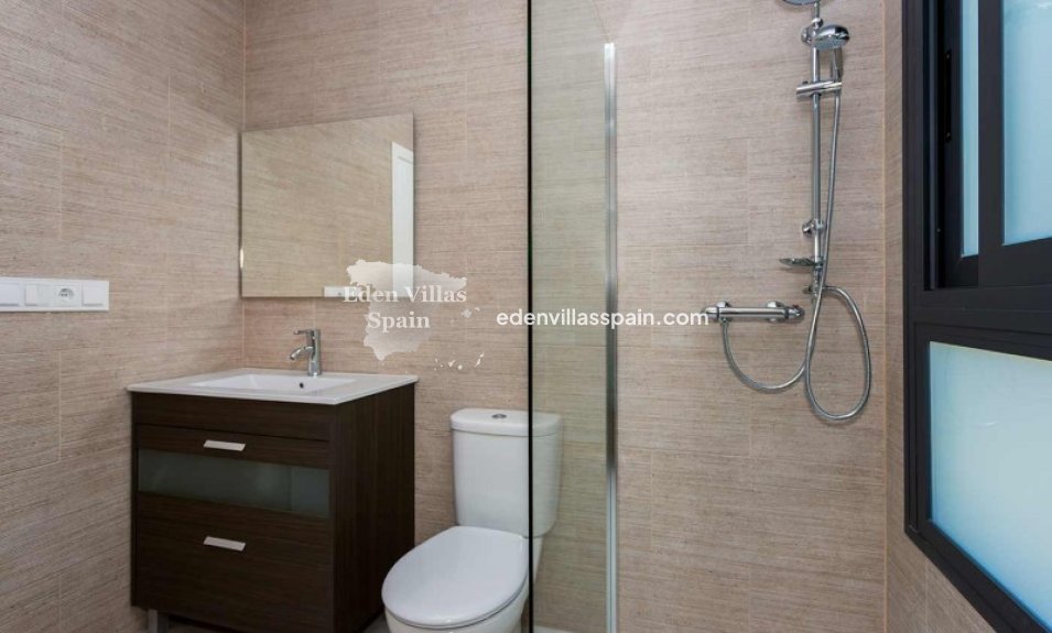 New Construction - Brand New Villa - Daya Nueva