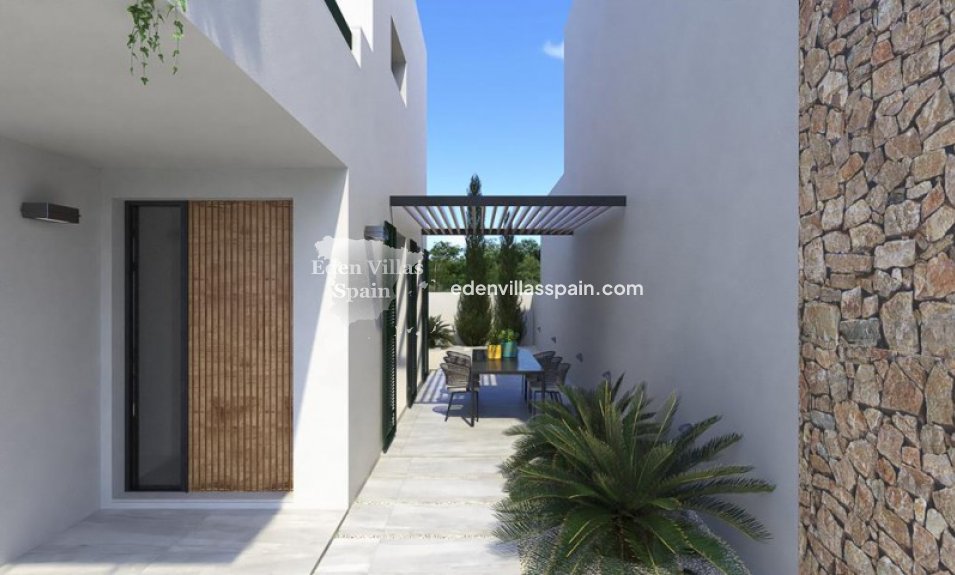 New Construction - Brand New Villa - Daya Nueva