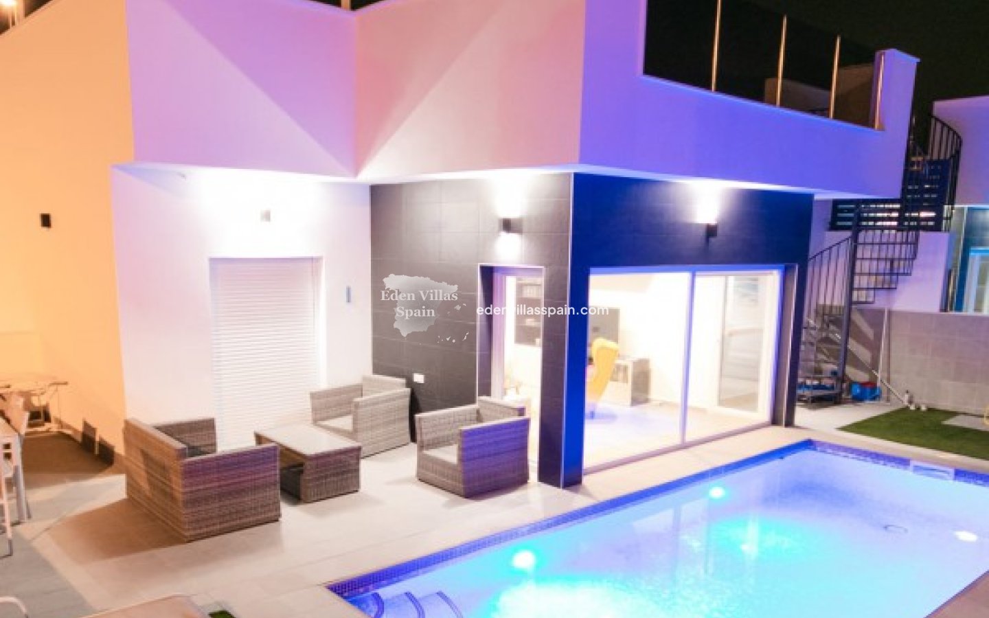 New Construction - Brand New Villa - Daya Nueva