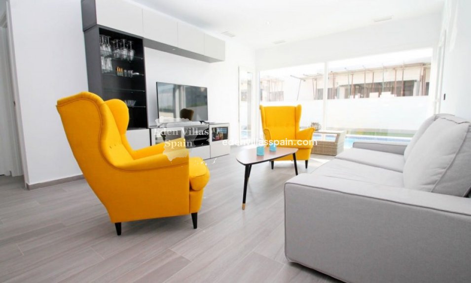 New Construction - Brand New Villa - Daya Nueva