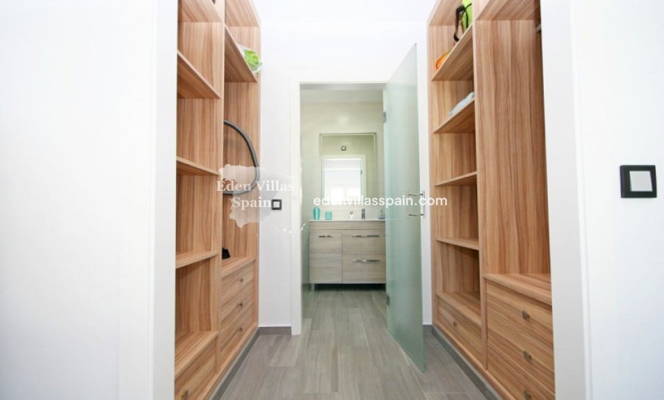 New Construction - Brand New Villa - Daya Nueva