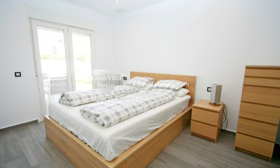 New Construction - Brand New Villa - Daya Nueva
