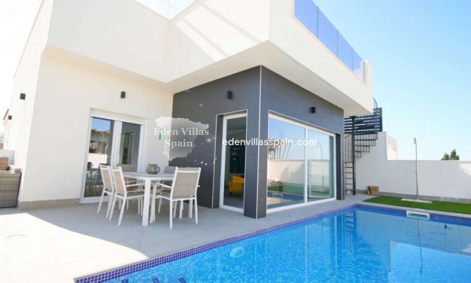 New Construction - Brand New Villa - Daya Nueva
