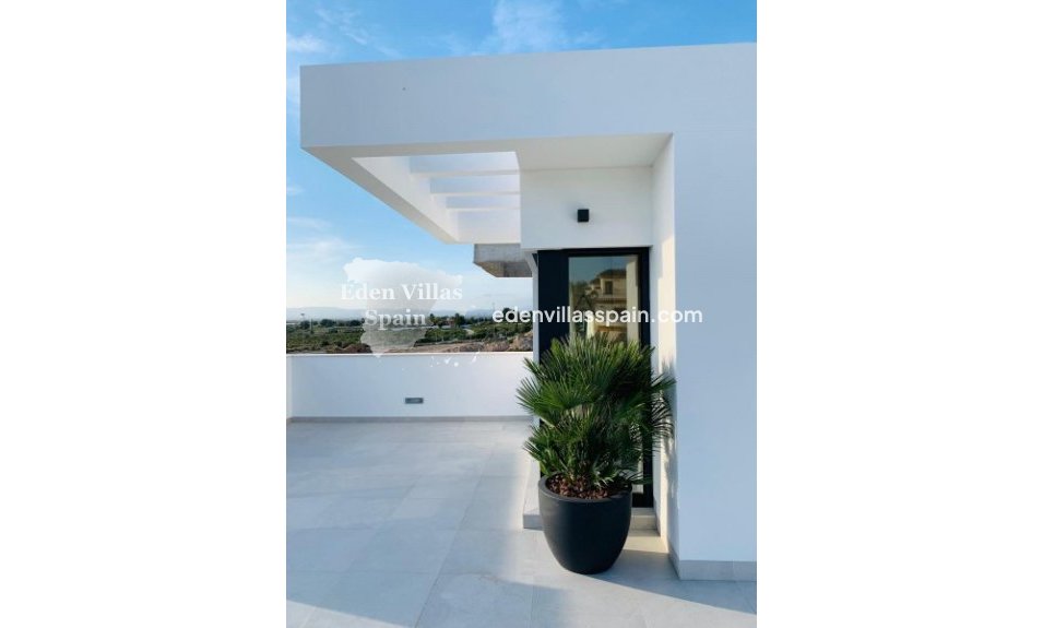 New Construction - Brand New Villa - La Marina