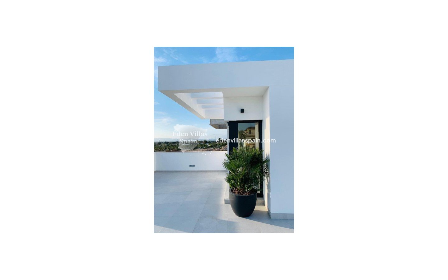 New Construction - Brand New Villa - La Marina