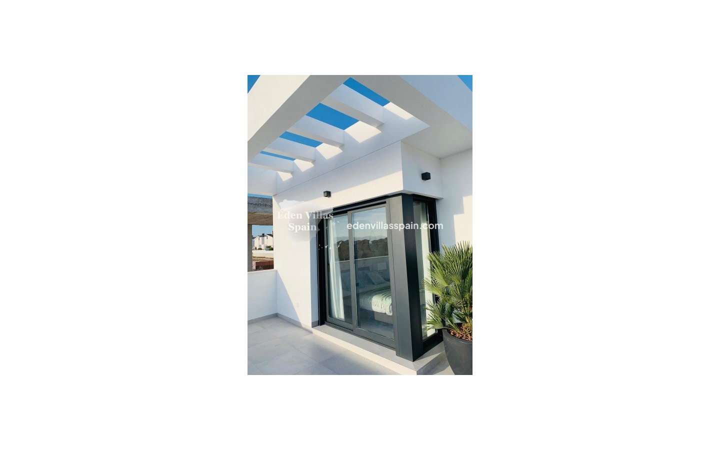 New Construction - Brand New Villa - La Marina