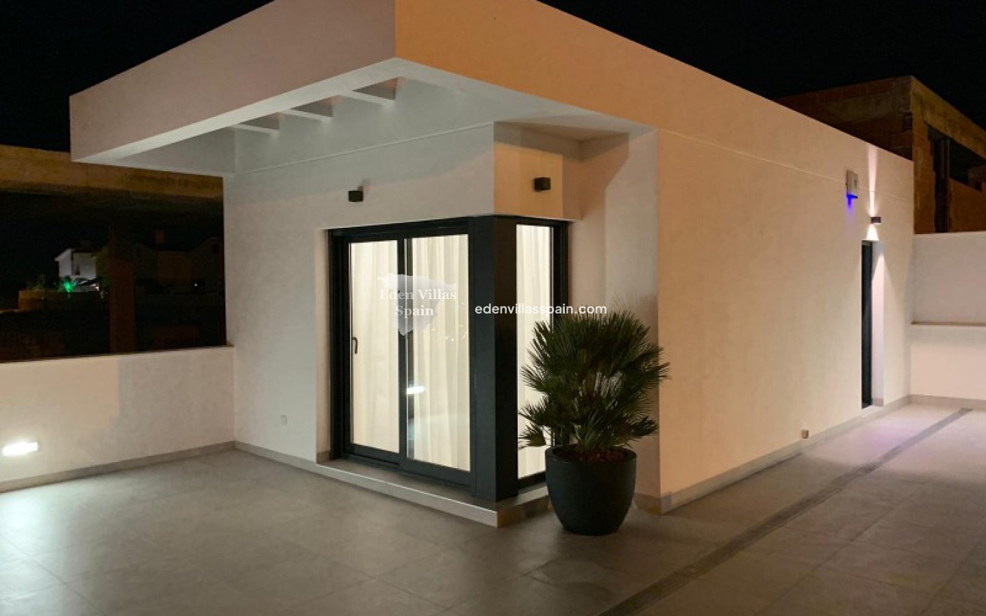 New Construction - Brand New Villa - La Marina