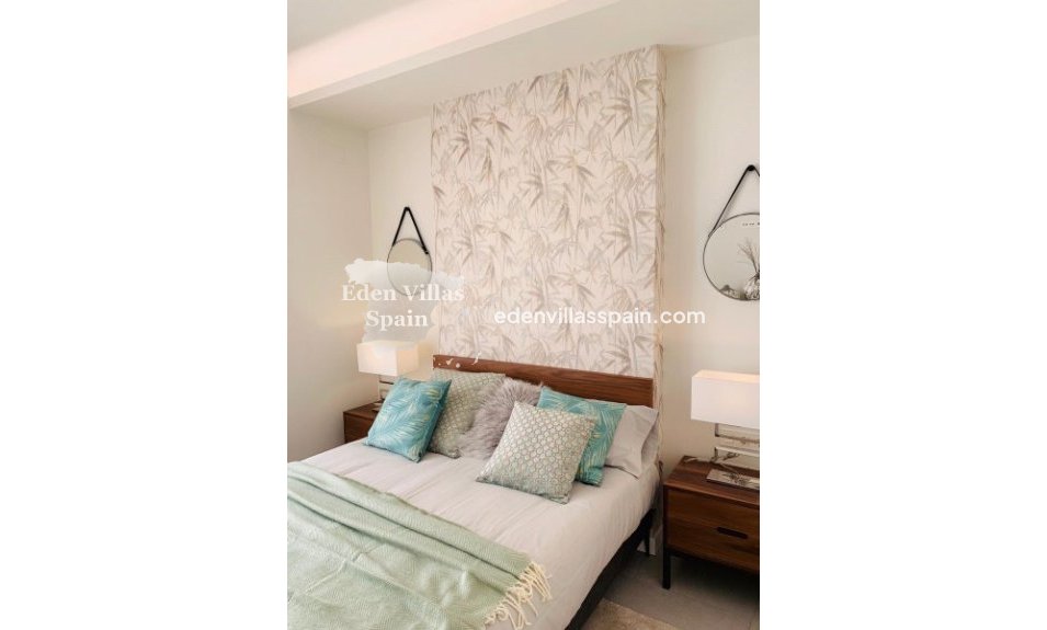 New Construction - Brand New Villa - La Marina