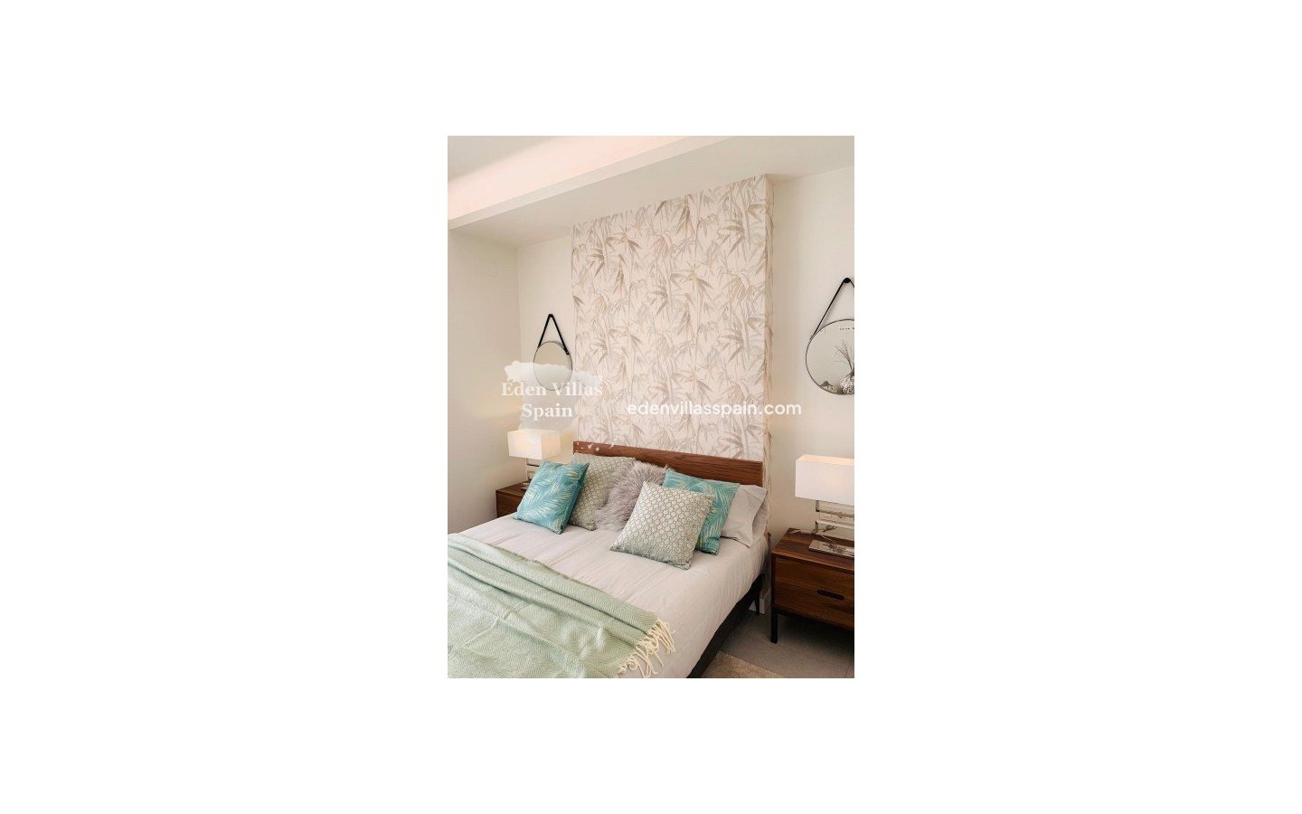 New Construction - Brand New Villa - La Marina