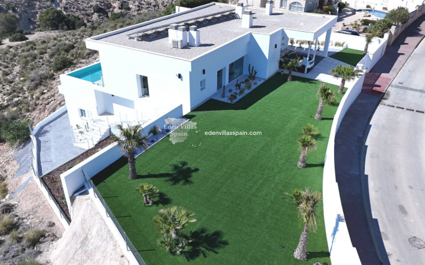 New Construction - Brand New Villa - La Marina