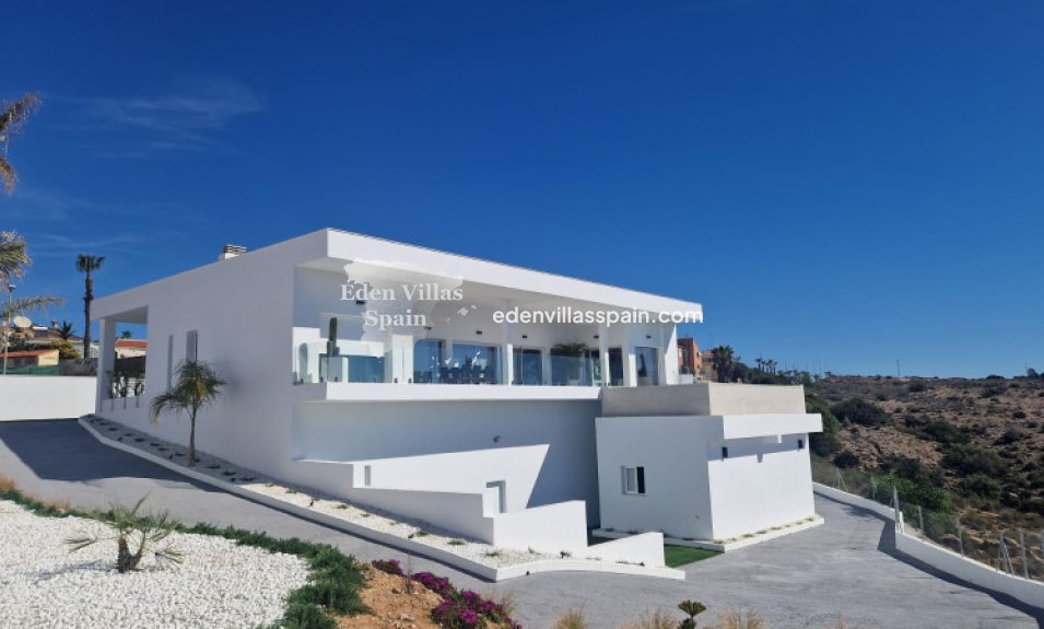 New Construction - Brand New Villa - La Marina