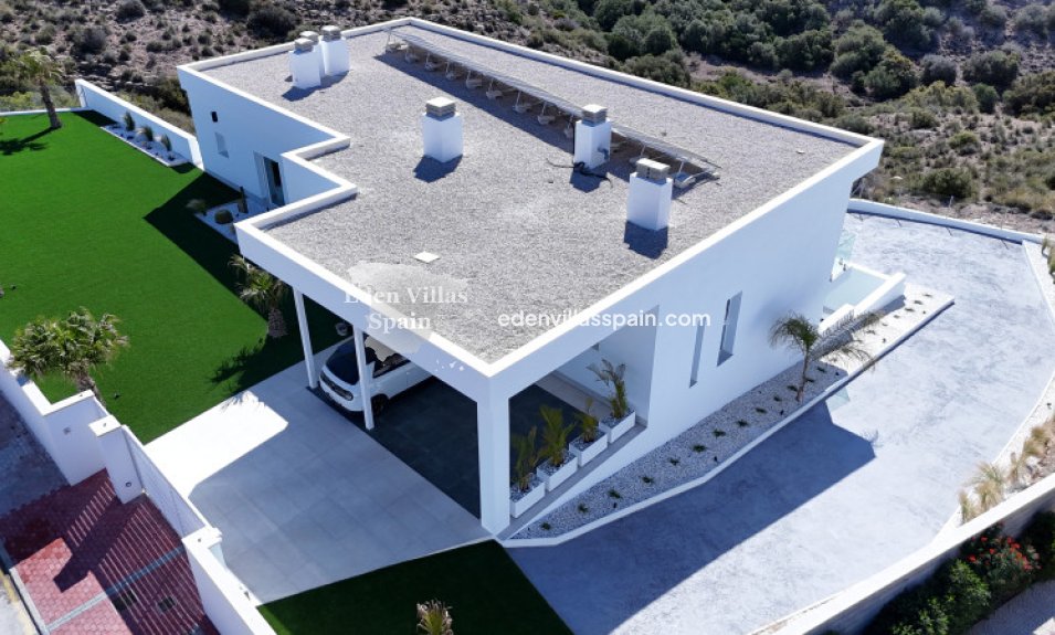 New Construction - Brand New Villa - La Marina