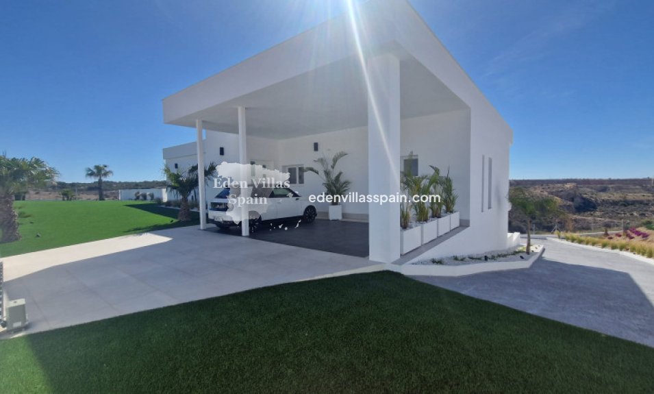 New Construction - Brand New Villa - La Marina