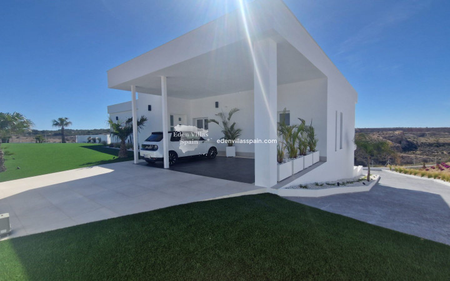 New Construction - Brand New Villa - La Marina