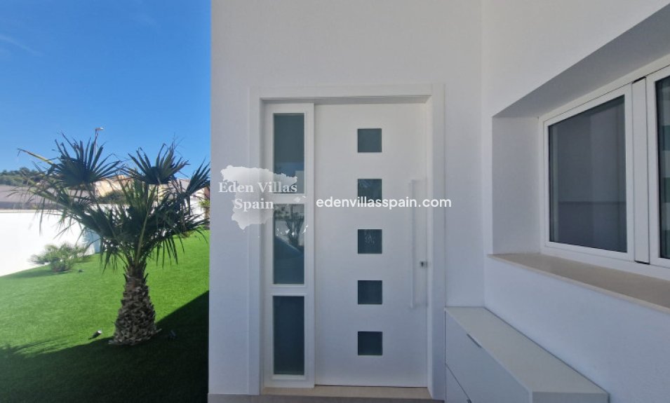 New Construction - Brand New Villa - La Marina