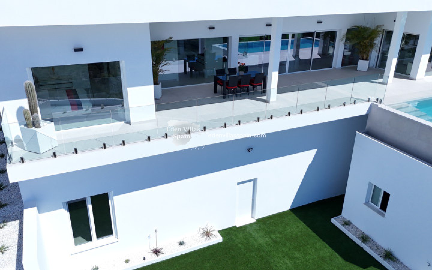 New Construction - Brand New Villa - La Marina