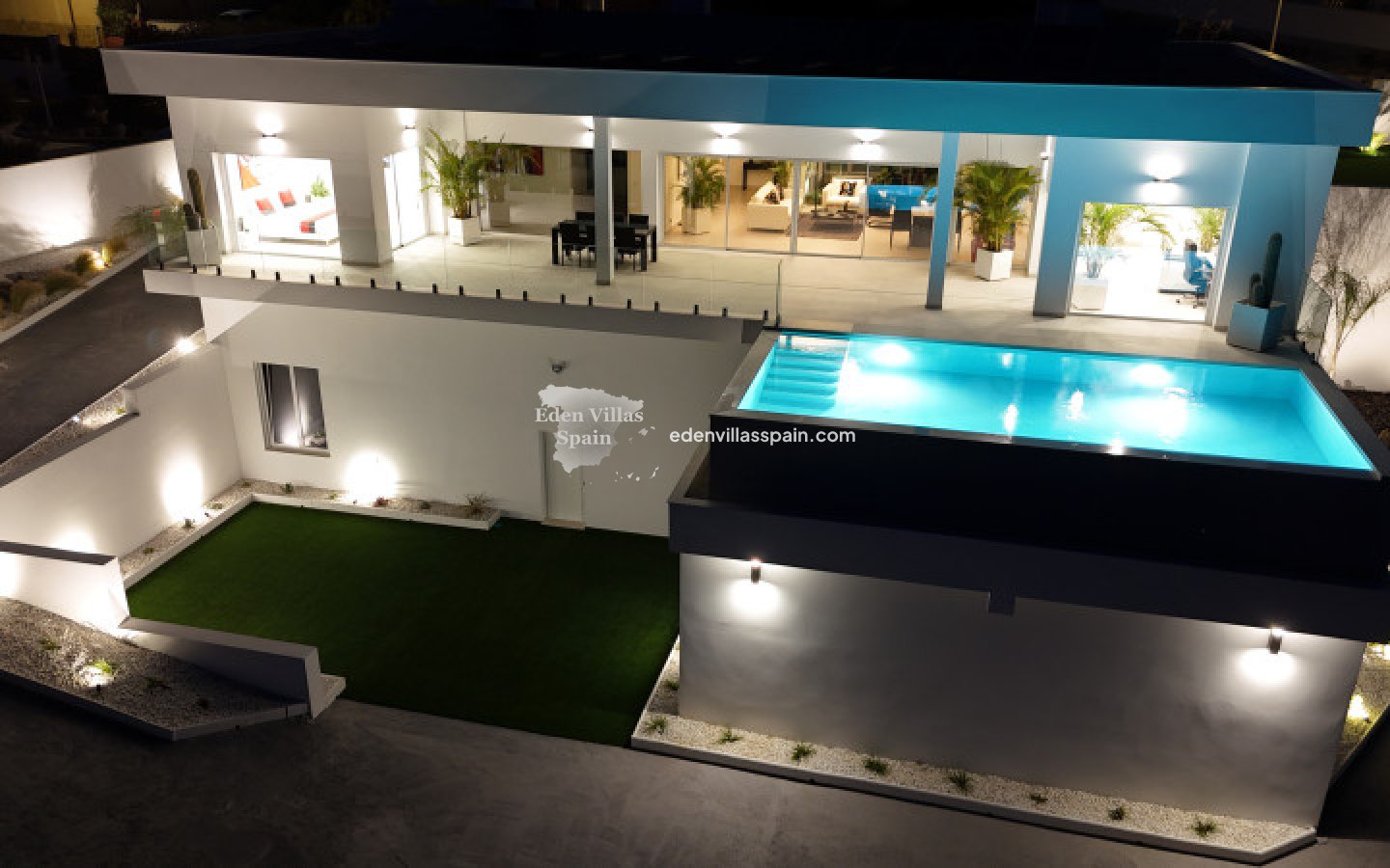 New Construction - Brand New Villa - La Marina