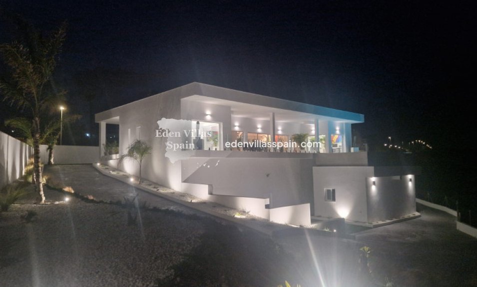 New Construction - Brand New Villa - La Marina