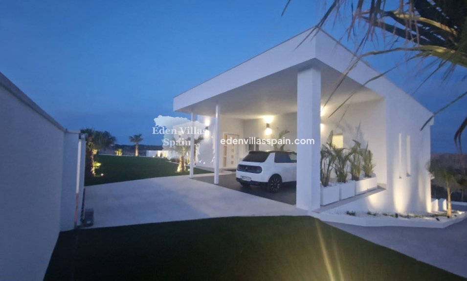 New Construction - Brand New Villa - La Marina