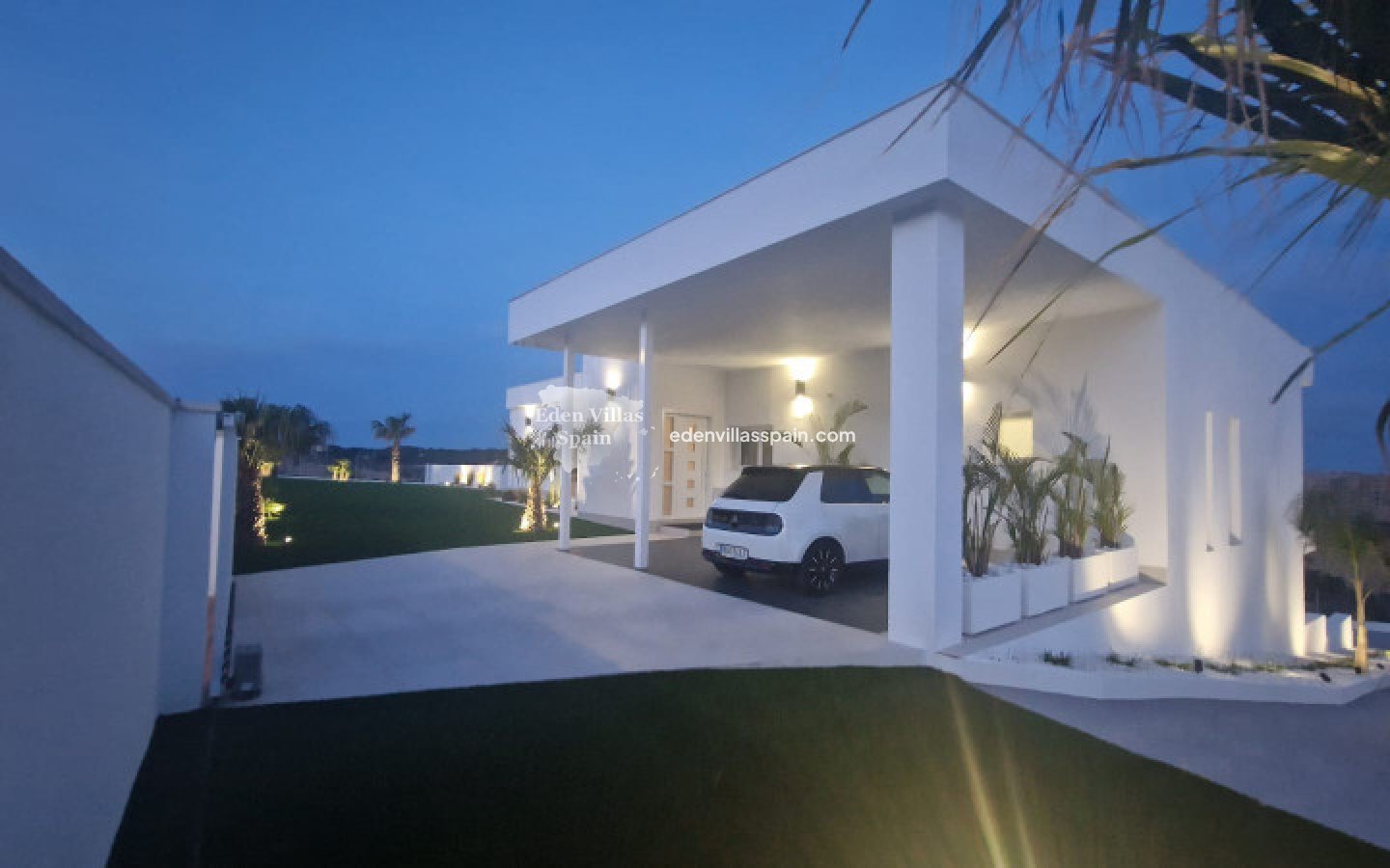 New Construction - Brand New Villa - La Marina