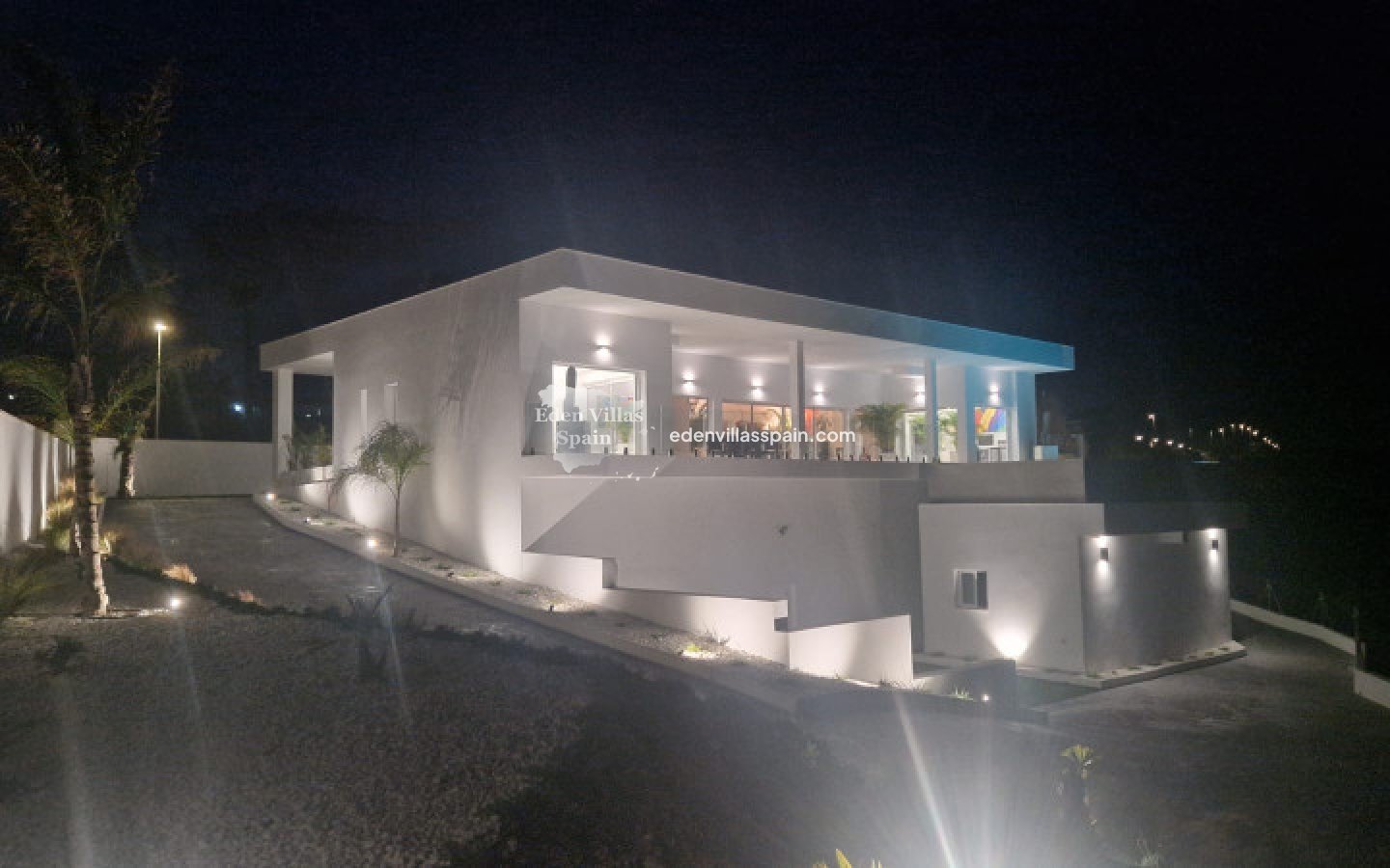 New Construction - Brand New Villa - La Marina