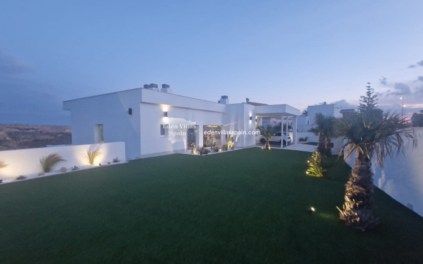 New Construction - Brand New Villa - La Marina