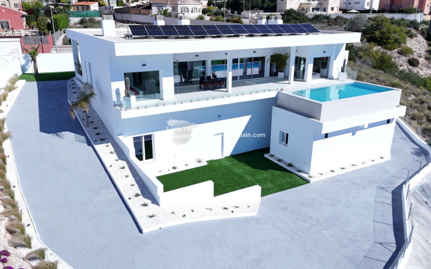 New Construction - Brand New Villa - La Marina