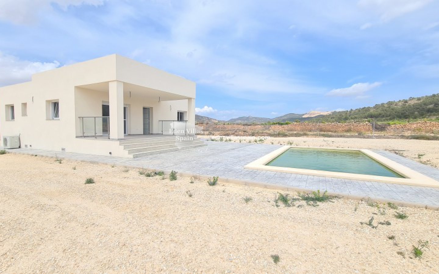 New Construction - Brand New Villa - Pinoso