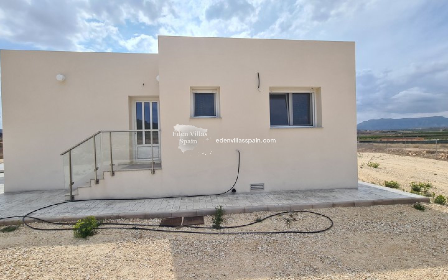 New Construction - Brand New Villa - Pinoso