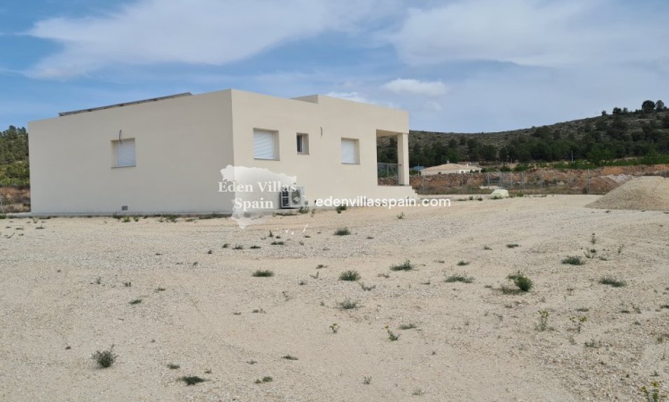 New Construction - Brand New Villa - Pinoso