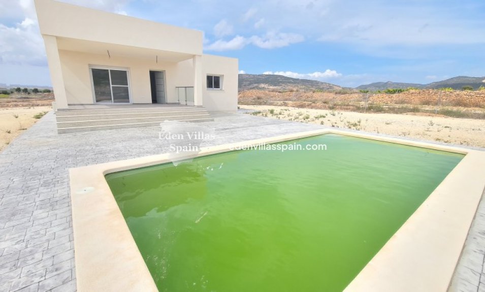 New Construction - Brand New Villa - Pinoso