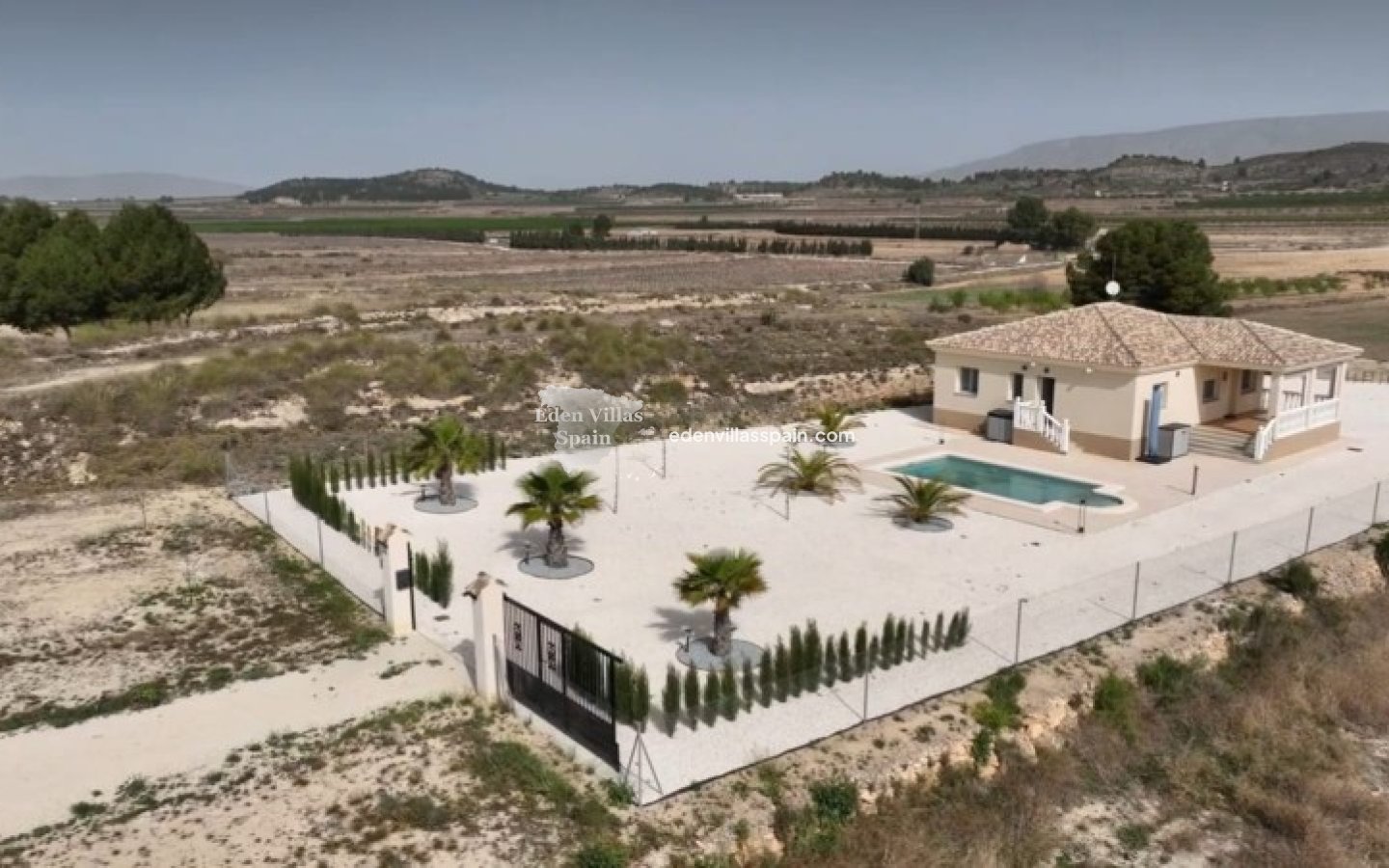 New Construction - Brand New Villa - Pinoso