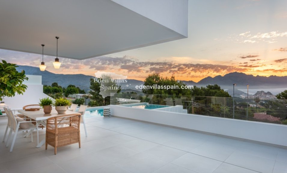 New Construction - Brand New Villa - Polop