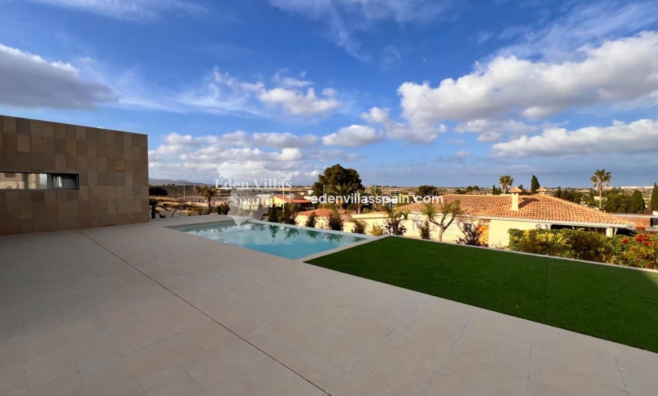 New Construction - Brand New Villa - Santa Pola