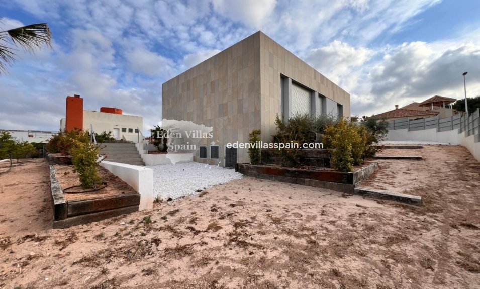 New Construction - Brand New Villa - Santa Pola