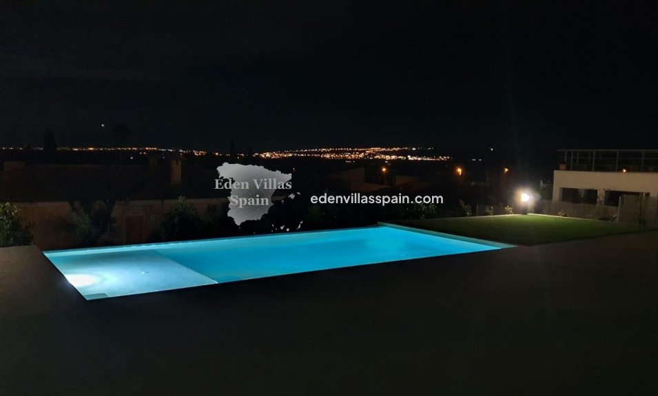 New Construction - Brand New Villa - Santa Pola