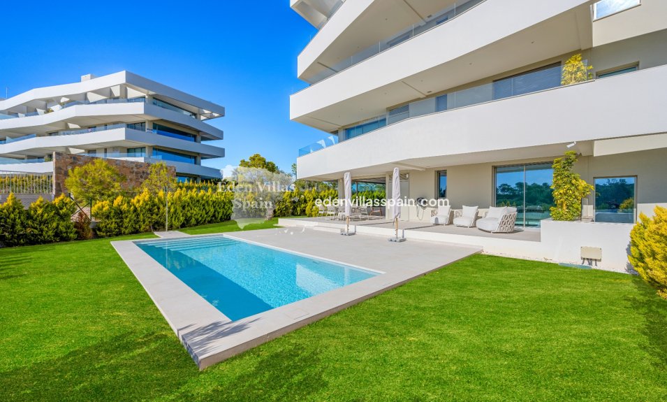 New Construction - Coastal apartment - Orihuela Costa