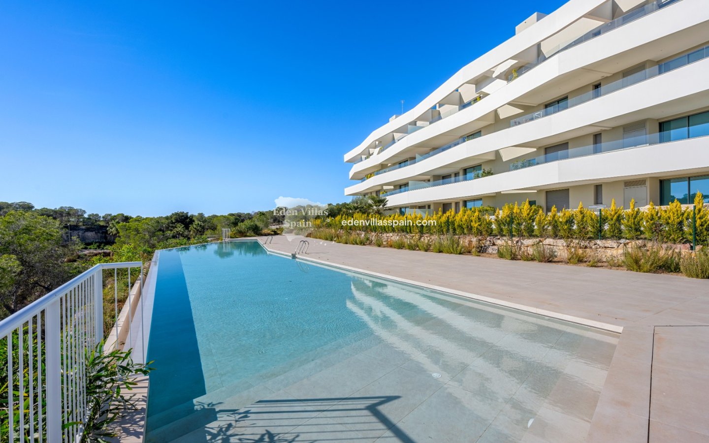 New Construction - Coastal apartment - Orihuela Costa