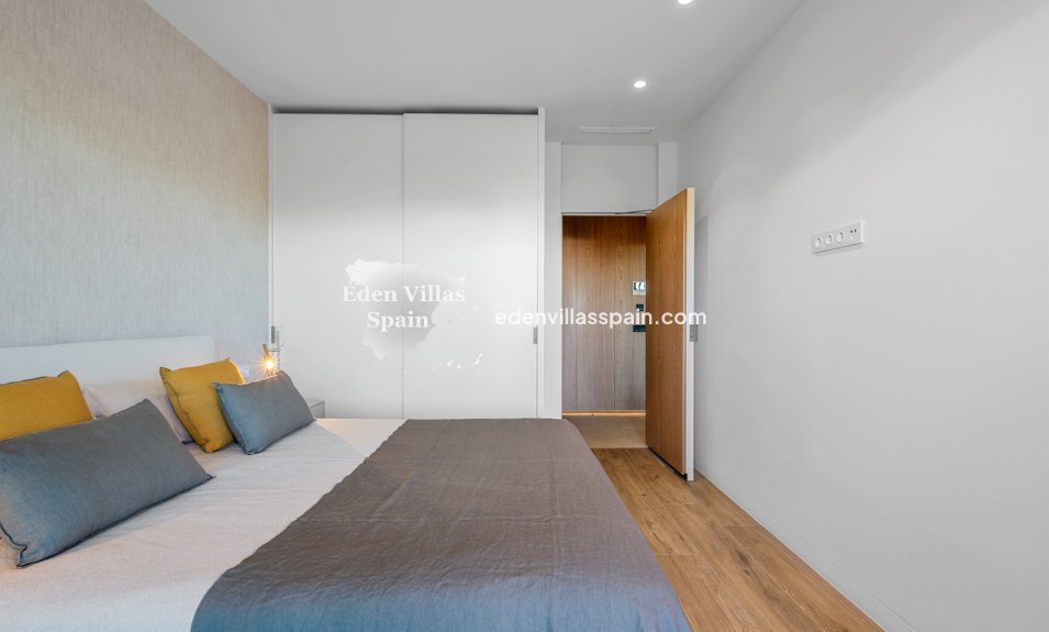 New Construction - Coastal apartment - Orihuela Costa